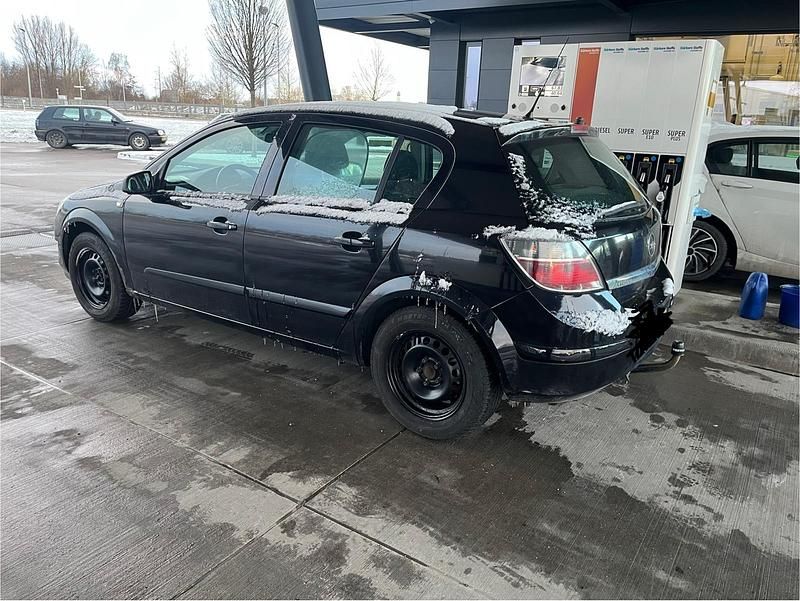 Schwarz Gebraucht 2009 Opel Astra Kleinwagen | 1.399 € (Guter Preis) - Bild 1/1