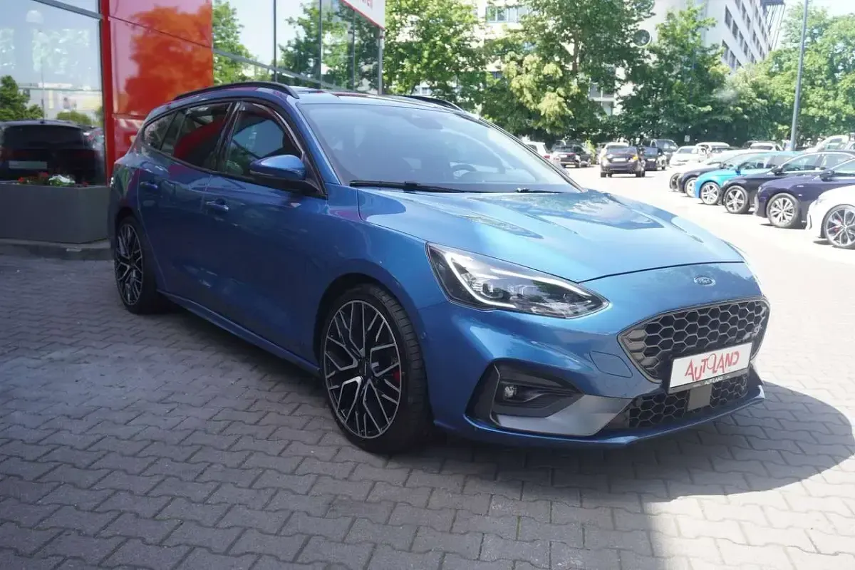 Gebraucht Ford Focus ST 280 PS (205 kW) 2019 Blau Kombi