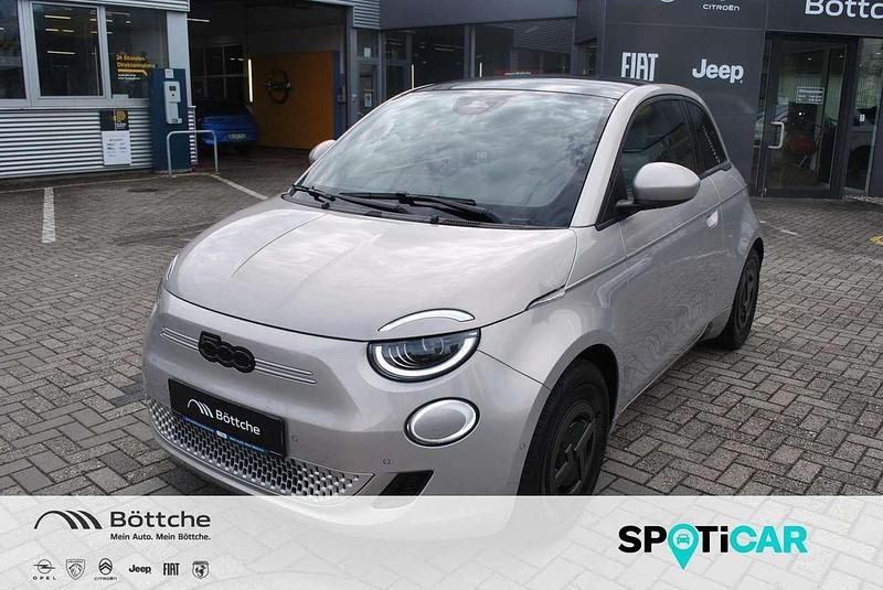 Grau Neu 2025 Fiat 500e S Limousine | 36.990 € - Bild 1/4