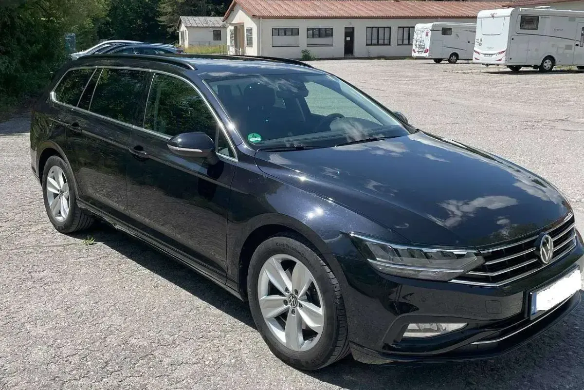Gebraucht VW Passat Business 200 PS (147 kW) 2021 Schwarz Kombi