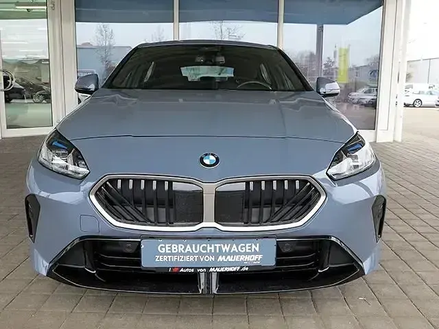 Gebraucht BMW 120 M Sport 170 PS (125 kW) 2024 Grau Kleinwagen