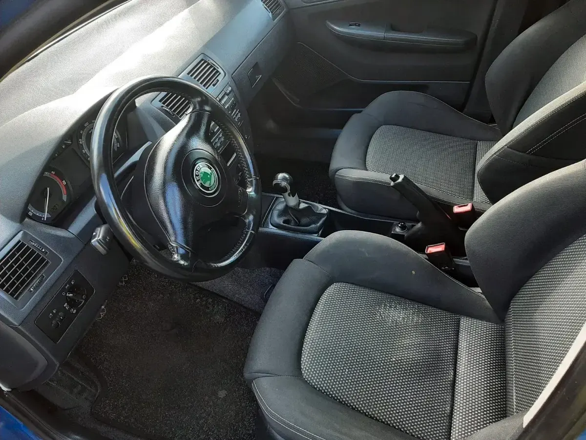 Gebraucht Skoda Fabia 75 PS (55 kW) 2005 Blau Limousine