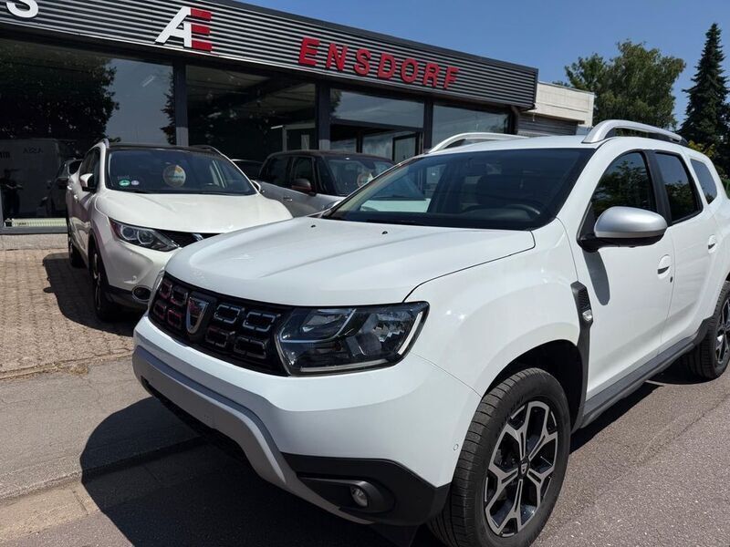 Weiß Gebraucht 2021 Dacia Duster Prestige SUV | 15.990 € (Fairer Preis) - Bild 1/4