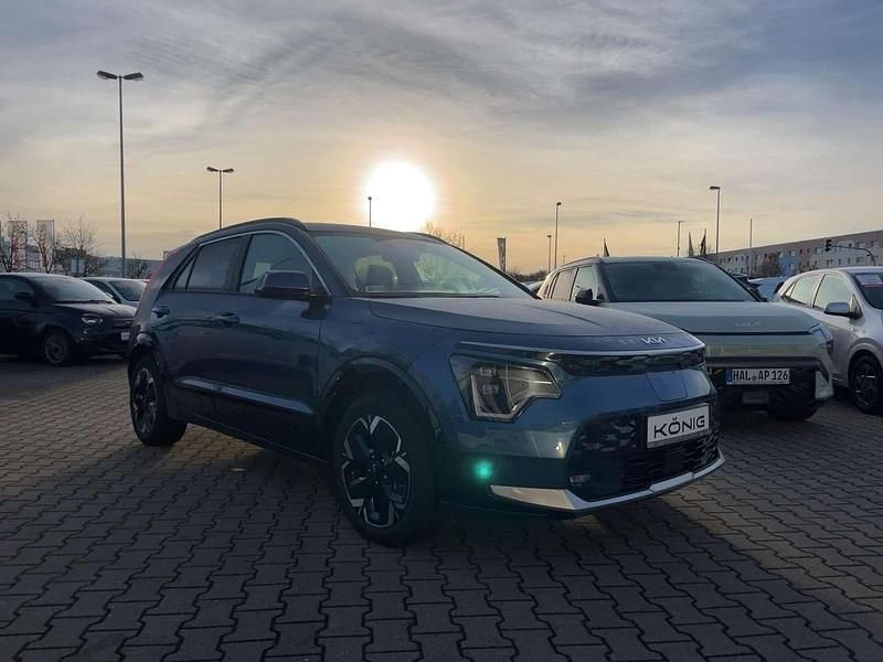 Gebraucht Kia Niro Spirit 150 kW (204 PS) 2023 Blau SUV