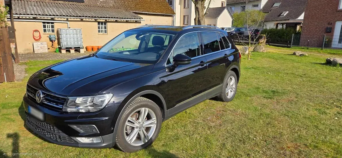 Gebraucht VW Tiguan Comfortline 150 PS (110 kW) 2016 Schwarz SUV