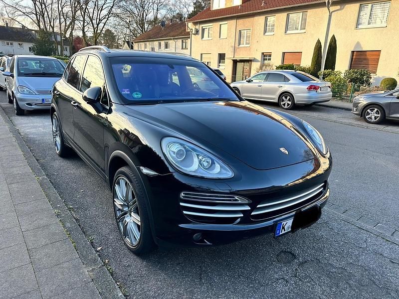 Schwarz Gebraucht 2014 Porsche Cayenne Platinum Edition SUV | 21.500 € (Superpreis) - Bild 1/4