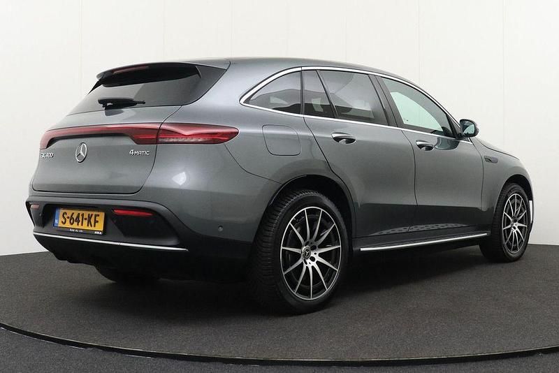 Gebraucht Mercedes EQC400 AMG line 300 kW (408 PS) 2023 Grau SUV