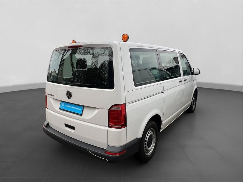 Gebraucht VW Caravelle Trendline 102 PS (75 kW) 2019 Weiß Van / Kleinbus