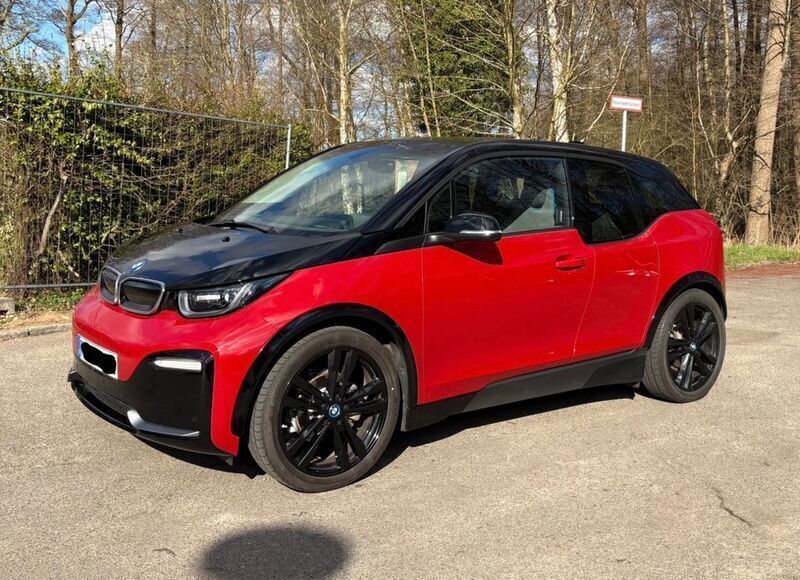 Rot Gebraucht 2020 BMW i3 Comfort Edition Kleinwagen | 21.900 € (Fairer Preis) - Bild 1/4