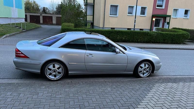 Silber Gebraucht 2000 Mercedes CL55 AMG AMG Coupé | 10.990 € - Bild 1/1
