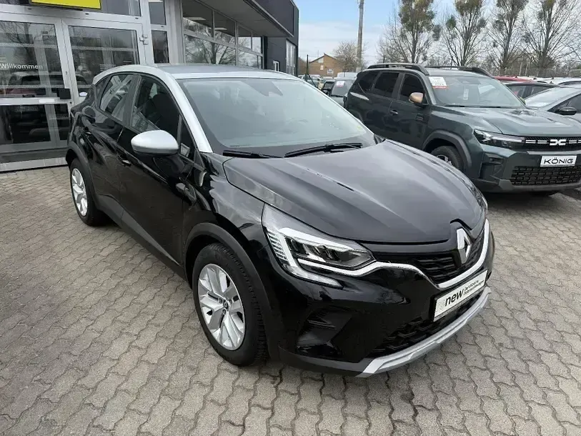 Używany Renault Captur Equilibre 100 KM (73 kW) 2023 Szary SUV