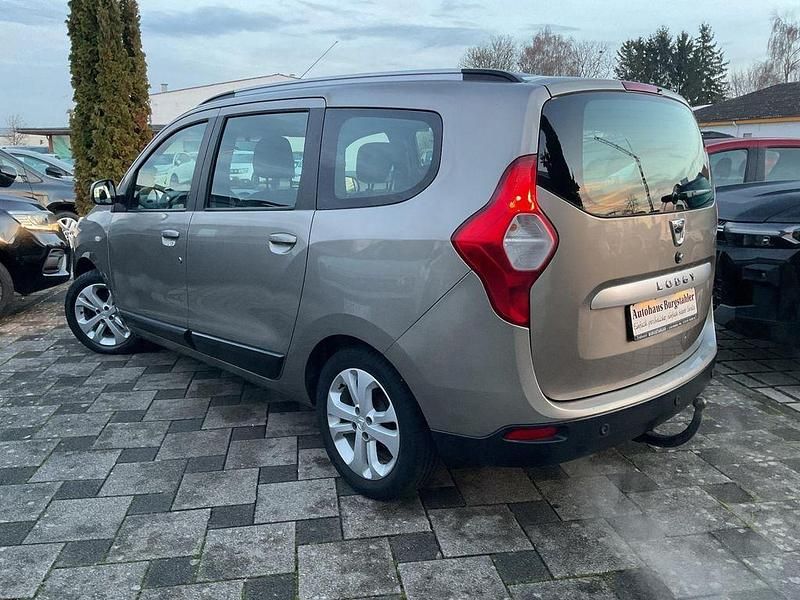 Gebraucht Dacia Lodgy Prestige 116 PS (85 kW) 2014 Beige Van / Kleinbus
