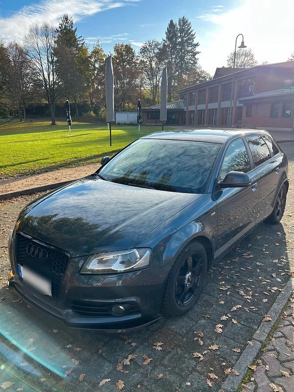 Grau Gebraucht 2009 Audi A3 S-Line Kombi | 2.950 € (Superpreis) - Bild 1/4