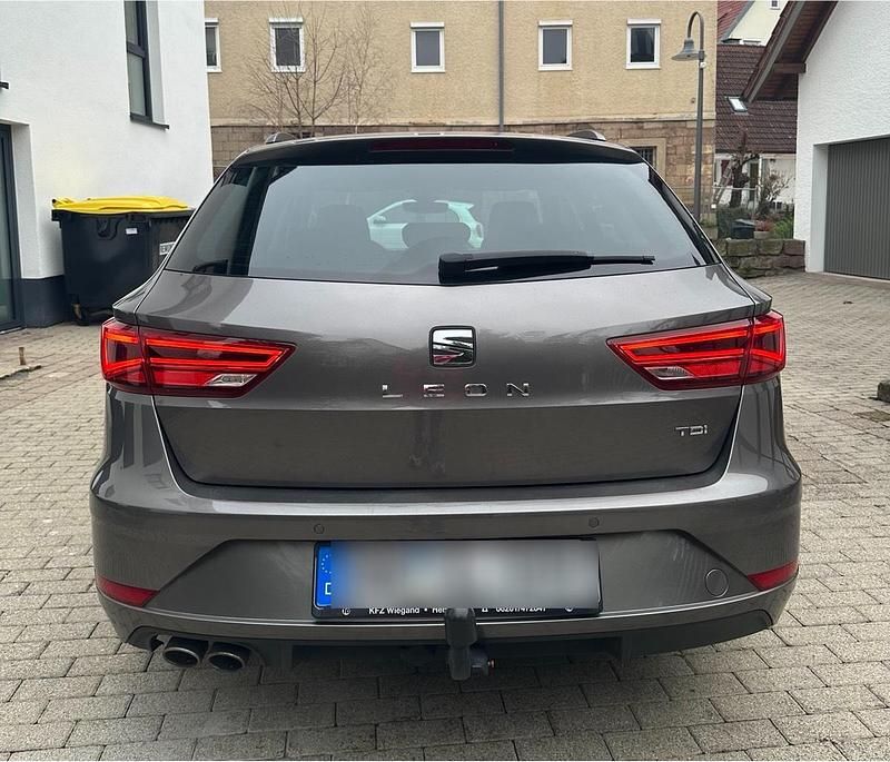 Gebraucht Seat Leon ST XCELLENCE 150 PS (110 kW) 2017 Braun Kombi