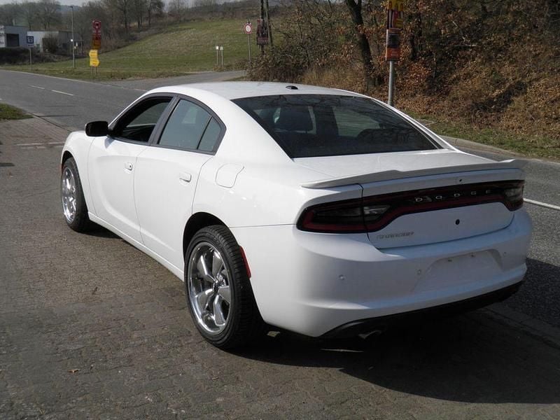 Gebraucht Dodge Charger SE 387 PS (284 kW) 2025 Weiß Limousine