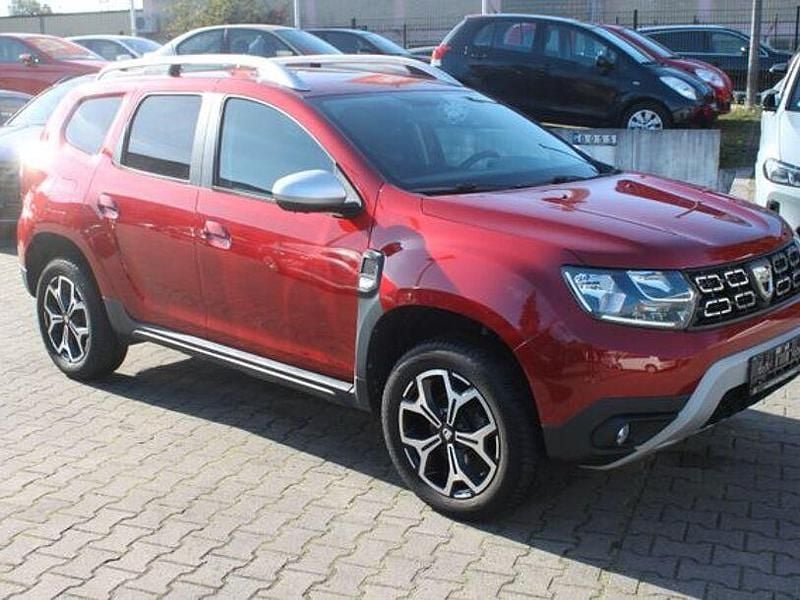 Gebraucht Dacia Duster Prestige 131 PS (96 kW) 2019 Fusionrot SUV