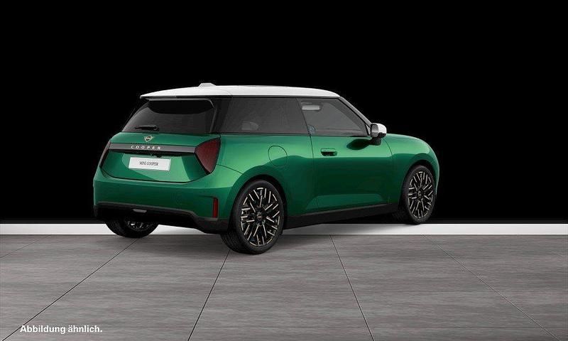 Gebraucht Mini Cooper 135 kW (184 PS) 2024 British racing green Kleinwagen