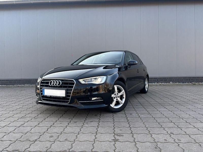 Gebraucht Audi A3 Ambition 125 PS (91 kW) 2015 Schwarz Limousine