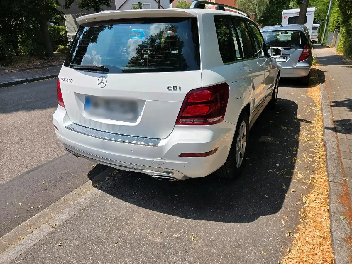 Gebraucht Mercedes GLK200 143 PS (105 kW) 2013 Weiß SUV