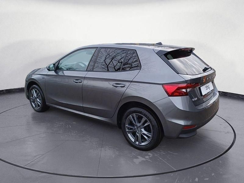 Neu Skoda Fabia Tour 116 PS (85 kW) 2025 Grau Limousine