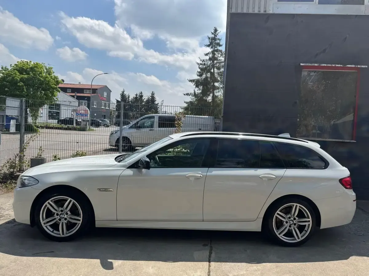 Gebraucht BMW 520 Performance 200 PS (147 kW) 2013 Weiß Kombi