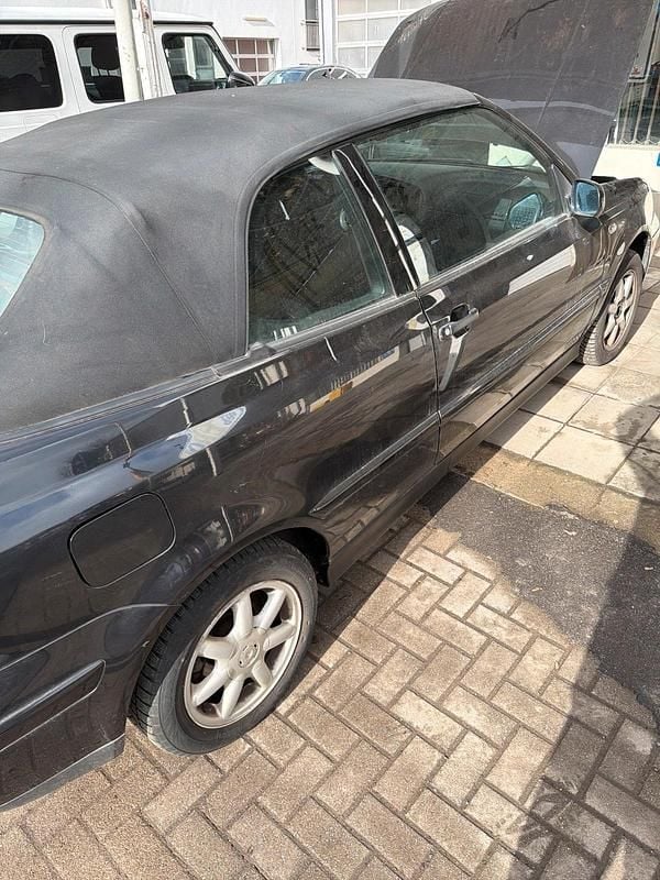 Gebraucht VW Golf Cabriolet 90 PS (66 kW) 2001 Cabrio