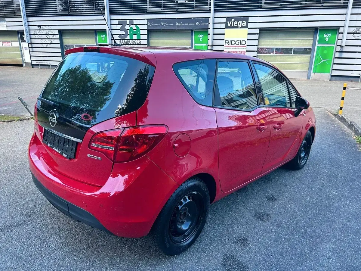 Gebraucht Opel Meriva Edition 120 PS (88 kW) 2015 Rot Van / Kleinbus