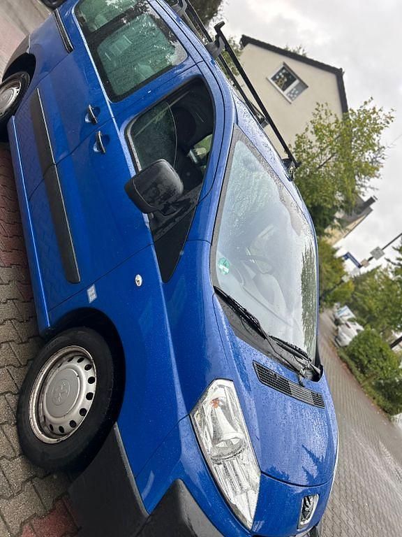 Blau Gebraucht 2011 Peugeot Expert Van | 2.700 € (Superpreis) - Bild 1/4