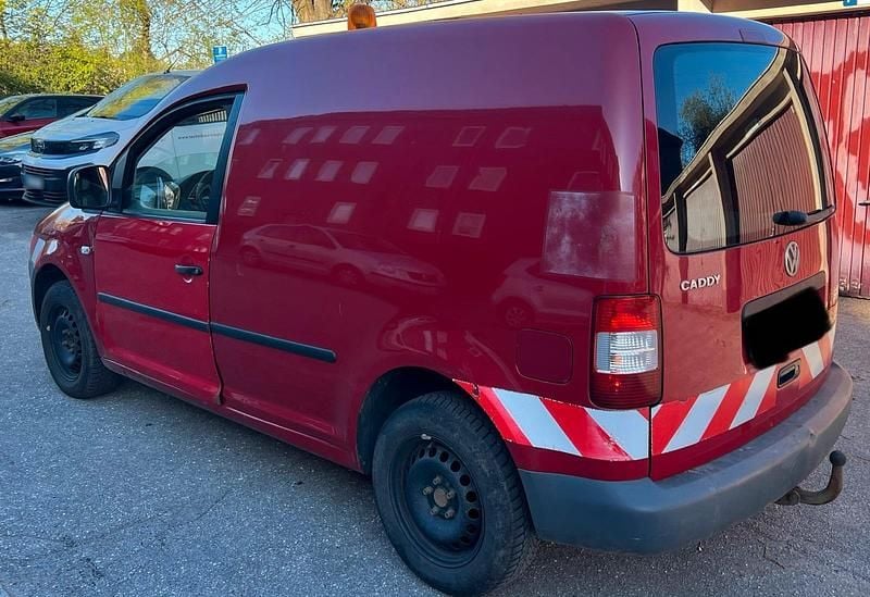 Second-hand VW Caddy 105 CP (77 kW) 2007 Roșu Monovolum