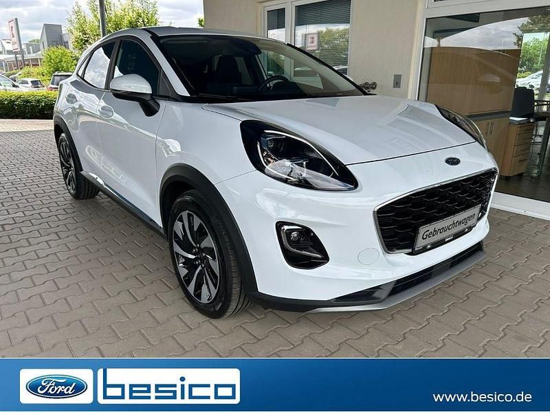 Weiß Gebraucht 2024 Ford Puma Titanium SUV | 21.590 € (Guter Preis) - Bild 1/4