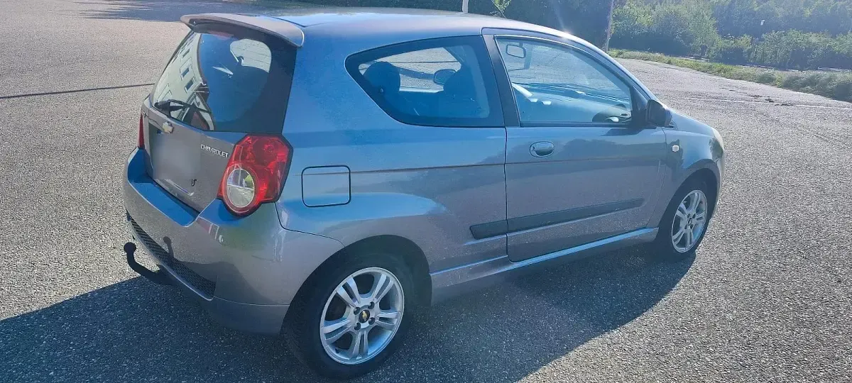 Second-hand Chevrolet Aveo 101 CP (74 kW) 2008 Gri Hatchback