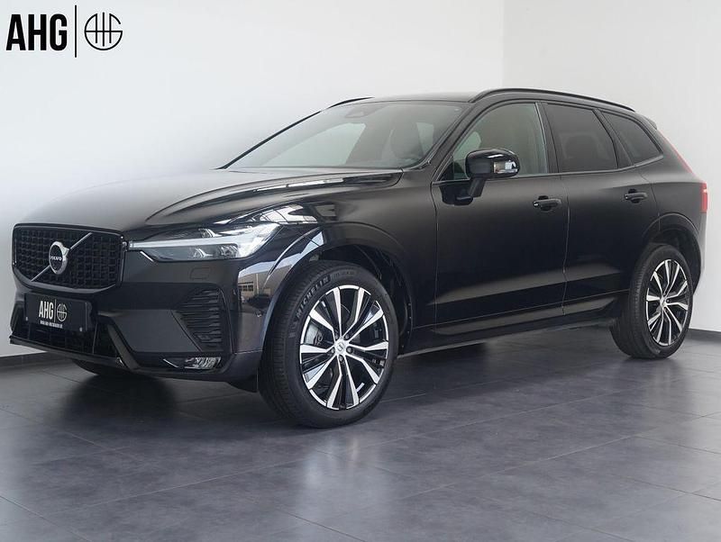 Gebraucht Volvo XC60 Plus 250 PS (183 kW) 2023 Schwarz SUV
