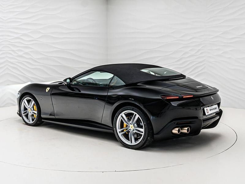 Neu Ferrari Roma 620 PS (456 kW) 2026 Schwarz Cabrio