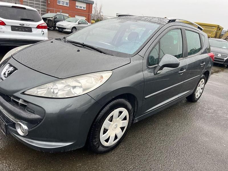Gebraucht 2008 Peugeot 207 Kombi | 1.800 € (Etwas zu teuer) - Bild 1/4