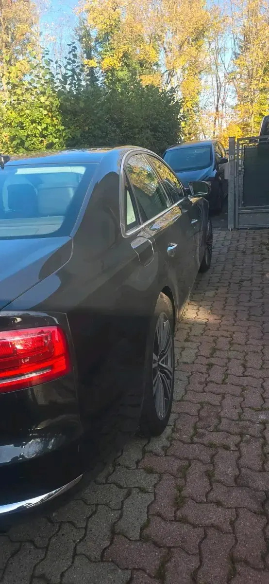 Brugt Audi A8 371 HK (272 kW) 2011 Grå Sedan