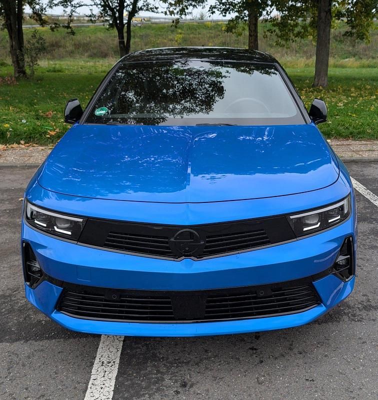 Gebraucht Opel Astra 113 kW (154 PS) 2023 Blau Limousine