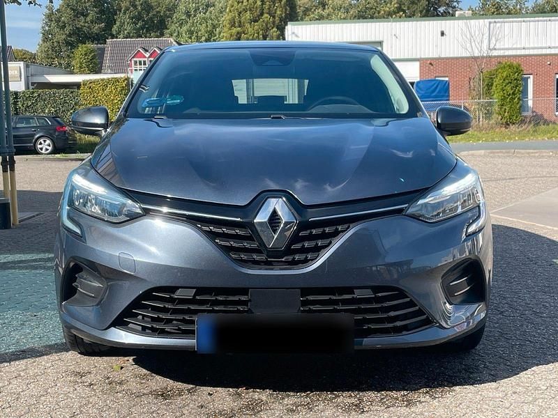 Gebraucht Renault Clio V Intens 101 PS (74 kW) 2020 Grau Kleinwagen