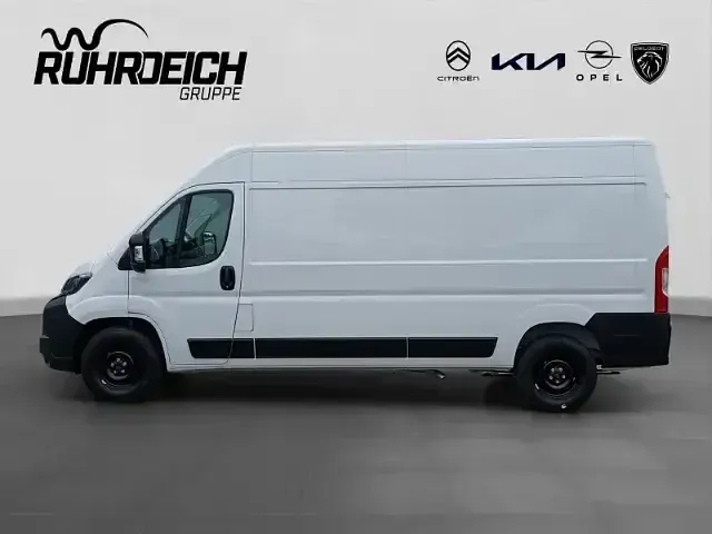Neu Peugeot Boxer 103 PS (75 kW) 2025 Weiß Van