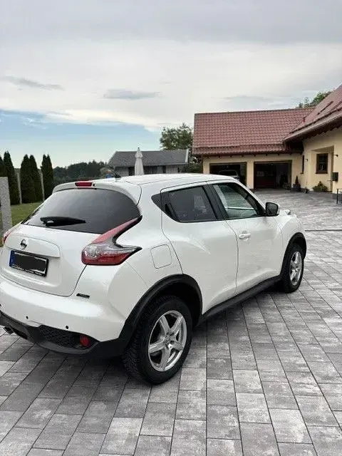 Gebraucht Nissan Juke Acenta 110 PS (80 kW) 2014 Weiß SUV