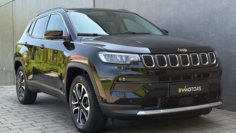 Schwarz Gebraucht 2024 Jeep Compass Limited SUV | 24.990 € - Bild 1/4