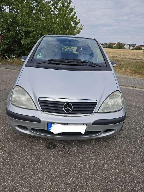 Silber Gebraucht 2004 Mercedes A140 Classic Kleinwagen | 1.900 € (Fairer Preis) - Bild 1/4