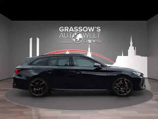 Gebraucht Cupra Leon VZ 333 PS (244 kW) 2025 Andere Limousine