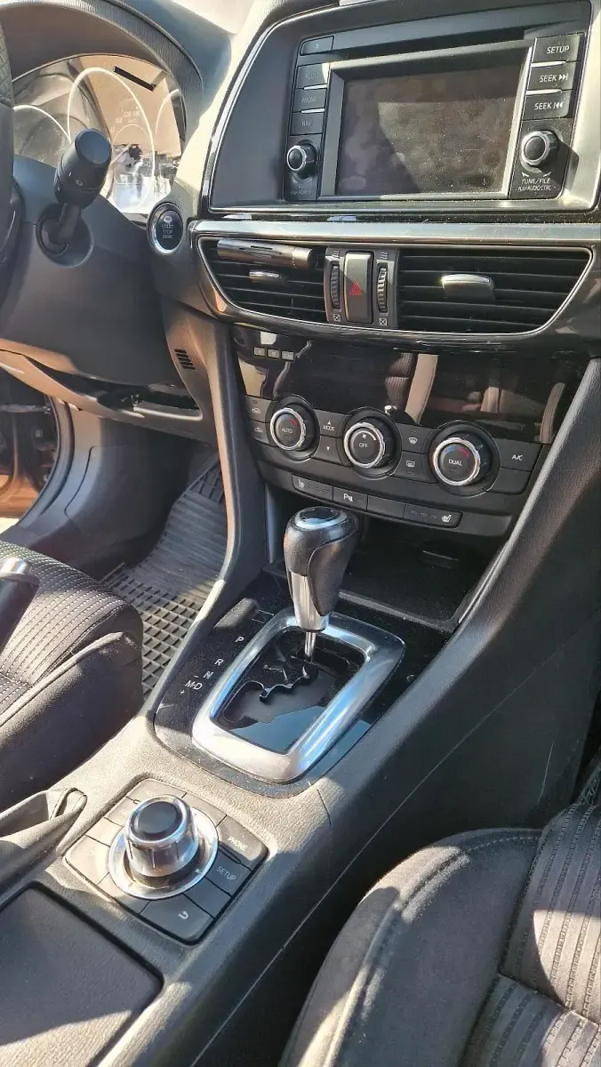 Second-hand Mazda 6 150 CP (110 kW) 2014 Negru Break