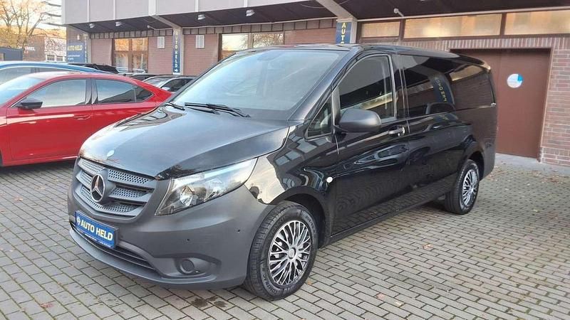 Schwarz Gebraucht 2020 Mercedes Vito Abholung | 28.500 € (Teuer) - Bild 1/4