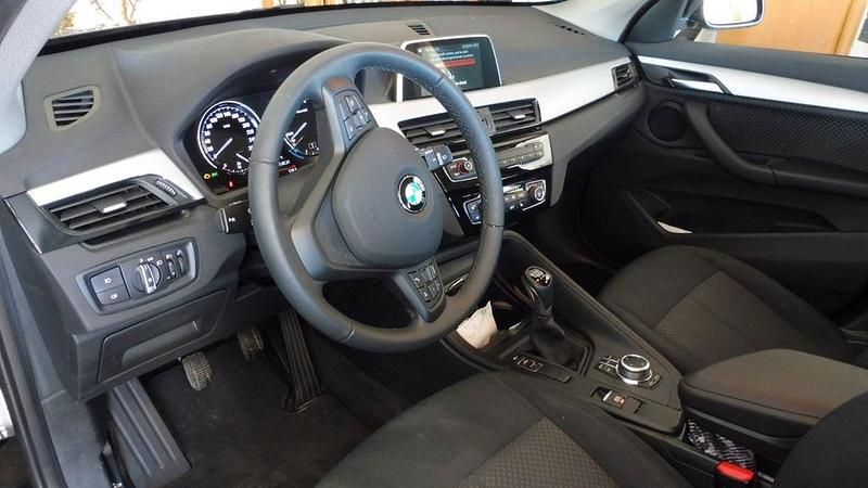 Gebraucht BMW X1 Advantage 140 PS (102 kW) 2019 Schwarz SUV