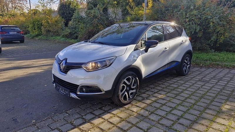 Schwarz Gebraucht 2016 Renault Captur Crossborder SUV | 10.990 € (Fairer Preis) - Bild 1/4