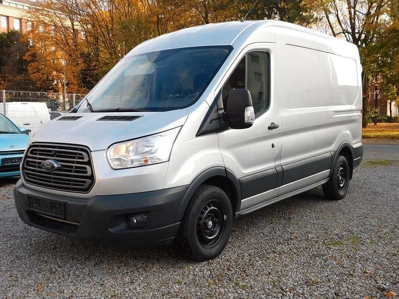 Silber Gebraucht 2018 Ford Transit Trend Van / Kleinbus | 13.999 € (Superpreis) - Bild 1/4