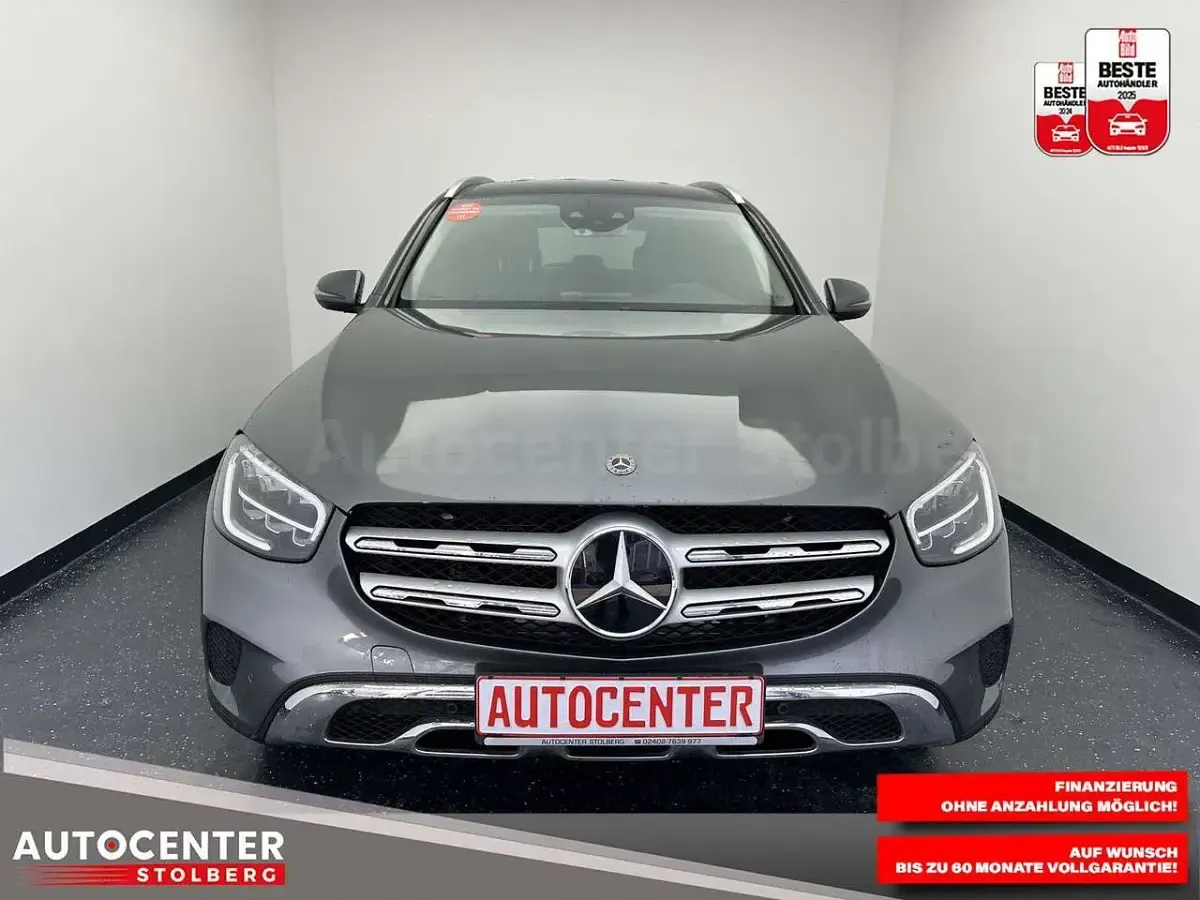Gebraucht Mercedes GLC200 AMG line 197 PS (144 kW) 2019 Grau SUV