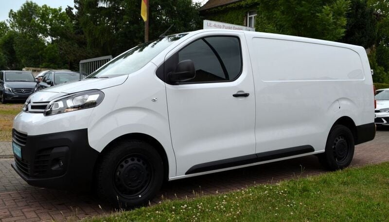 Gebraucht Citroën Jumpy 144 PS (105 kW) 2023 Weiß Van / Kleinbus