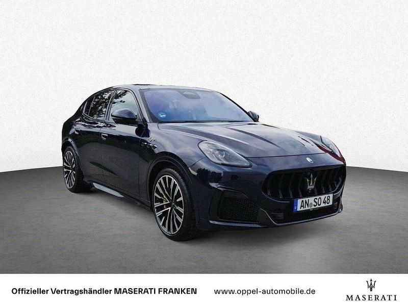 Blu nobile Gebraucht 2023 Maserati Grecale SUV | 82.900 € (Etwas zu teuer) - Bild 1/3